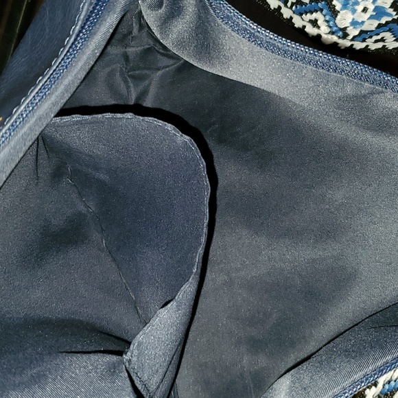 Ladies Ah•dorned handbag - Picture 8 of 10